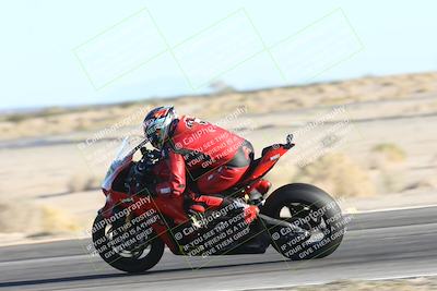 media/Dec-07-2025-CVMA (Sun) [[3e7d2de5dc]]/Race 15-Amateur Formula Open/